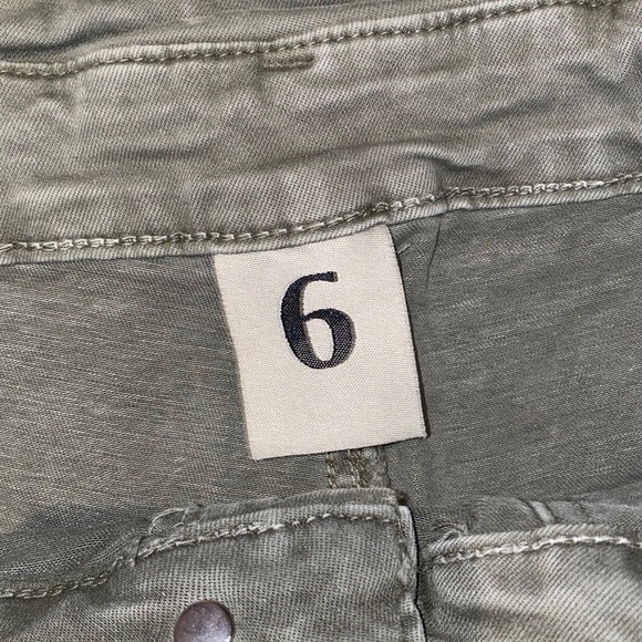 Pants - Picture 3 of 4